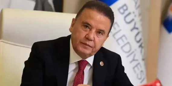 Muhittin Böcek